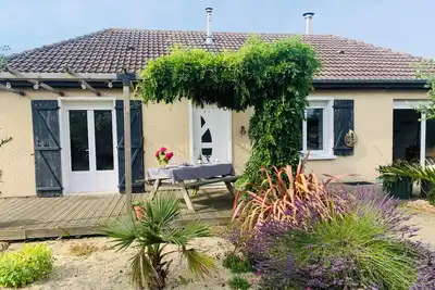 Image de Gîte la maison du pêcheur situé au cœur des plages du débarquement
