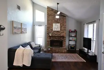 Image de Early Checkin/free breakfast/At&T Cowboys/pets ok