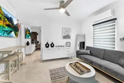 Image de Modern 2br Getaway | Full Kitchen + Bunks + Ac