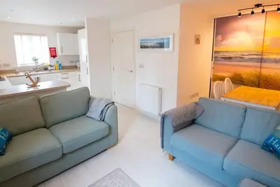 Image de Modern property close to the beach!