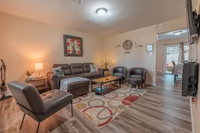 Image de Near Hiking & Water Parks! *Dogs Ok*Wi-Fi*Fireplace
