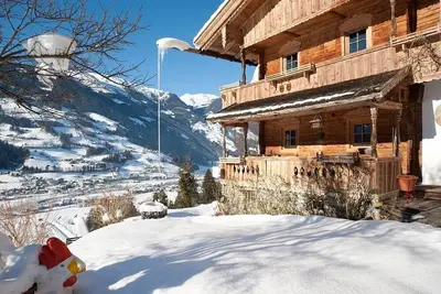 Image de Vacation home for 4 guests with 85m² in Ramsau im Zillertal (273734)