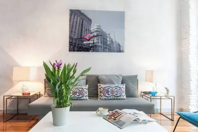 Image de At Home in Madrid I, Centro de Madrid