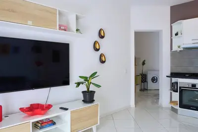 Image de Super Cozy One-Bedroom Ap @S. M