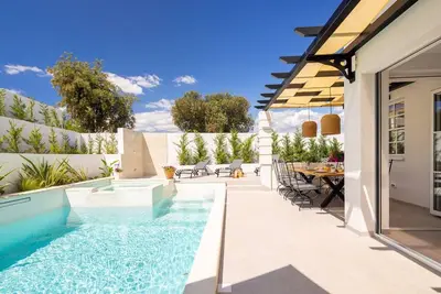 Image de Vila Leylandii in Razanj