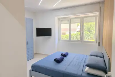 Image de Geneva House: luxury beachfront apartment with parking space and renowned view