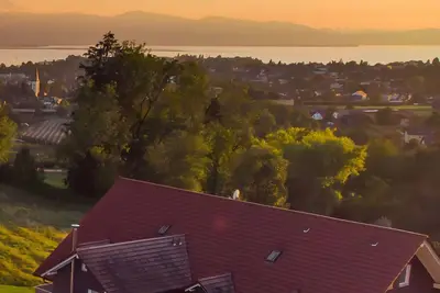 Image de Appartement 'Seeblick' avec vue sur le lac, terrasse privée et Wi-Fi