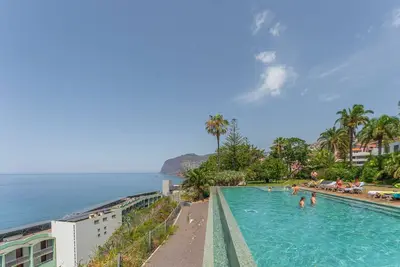 Image de Flh Funchal Island Escape with Balcony & Pool I