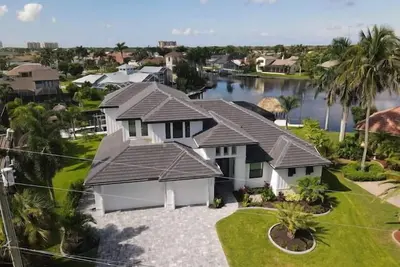 Image de Happy Cape 60, a stunning 4-bedroom home in Cape Coral