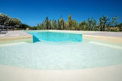 Image de Charming Villa Marta: Close to Downtown and the Sea with Wi-Fi and Ac