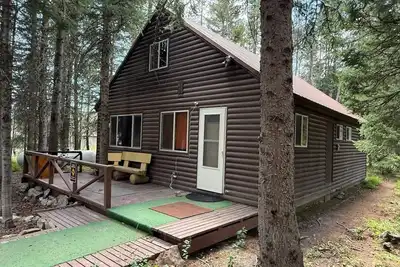 Image de Cozy Cabin in the Woods