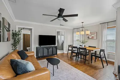 Image de Furnished 3br Home Walk to Dining&Grocery, Near Tcu&Medical District Pet-Friendly