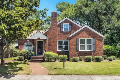 Image de Cozy Ardsley Park Home