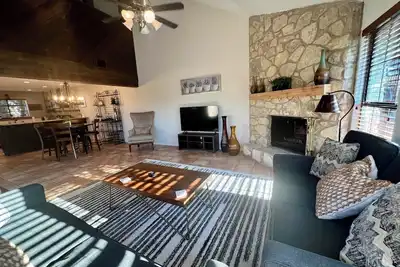 Image de Spacious 3 Bed 3 Bath Townhouse in Horseshoe Bay