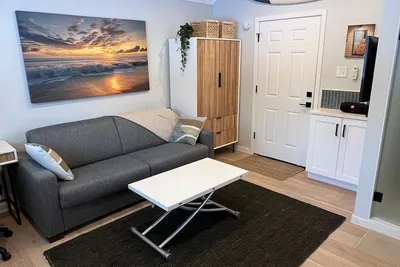 Image de New - Colorado Surf Shack Studio in Littleton with Ac