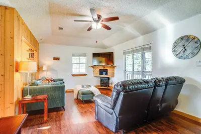 Image de Peace, Space & Starry Nights: Ranch Home in Azle