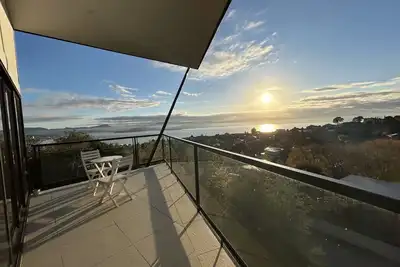 Image de 270° panoramic sea views  luxury retreat in Sandy Bay 4bedrooms 2-8 Guests