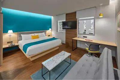 Image de 4 Premium Suite Perfect for Business Travelers – Close to Airport