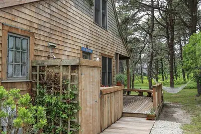 Image de Adorable, quiet  3-bedroom cottage in Madaket, Nantucket