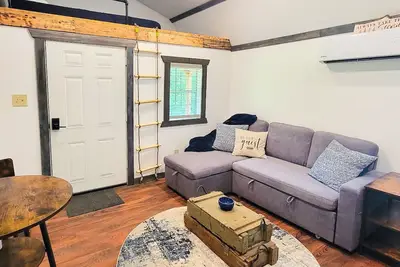 Image de Cabin in the Appalachian mountains!