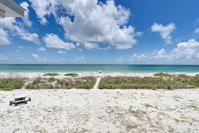 Image de Boca Grande Beach Club 5f - Gulf Front - Top Floor - Close to Village of Boca Grande - Sleeps 4