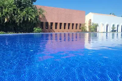 Image de Gorgeous penthouse condo with roof top deck in Nuevo Vallarta.