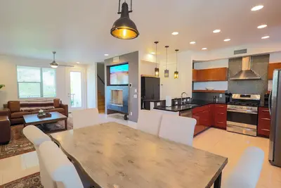 Image de The Spring Trainer | New Scottsdale/Tempe Townhome