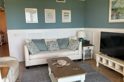 Image de Luxury 2-Bedroom Condo at Bonita National Golf & Country Club