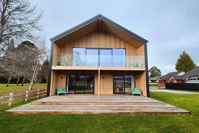 Image de Luxe on the Lake Front
