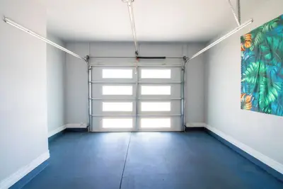 Image de Luxury Dual Suite Condo - Sleeps 6 - Pool - Garage Parking - Prime Location