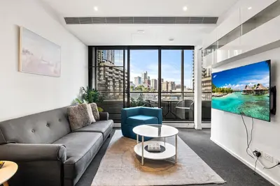 Image de Stylish Southbank 2-Bed Flat w/ Balcony & Parking