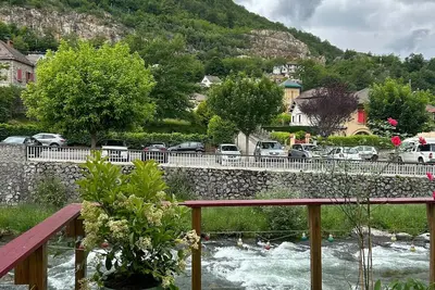 Image de La Terrasse Rouge 5mn télécabines centre village 3 chbre, 2 Sdb, belle terrasse