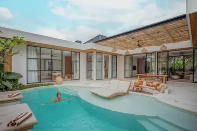 Image de Casa Felice: A Secluded 4-Bed Oasis with Pool, Spa & Designer Interiors