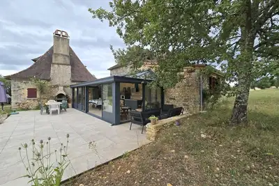 Image de Gîte de charme à Limeuil avec Internet et parking