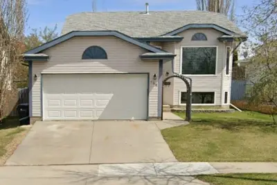 Image de Spacious 5br Family Retreat in Sherwood Park