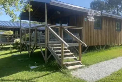 Image de Chalet 30m² avec Terrasse et Coffre-fort