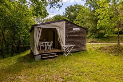 Image de Tente Toile & Bois - 2 Chambres, Terrasse