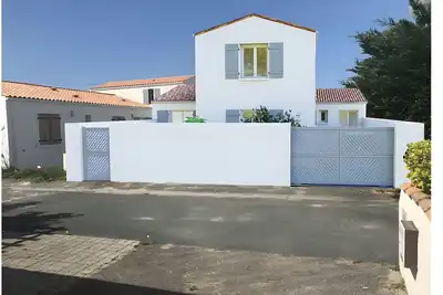 Image de Maison de vacances 'Maison Neuve' avec terrasse privée, jardin privé et Wi-Fi