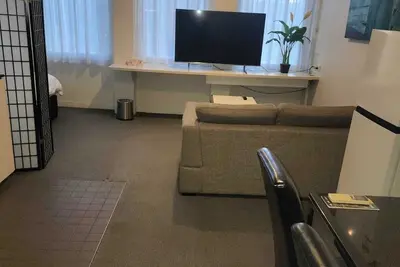 Image de City Central & Close to Crown Casino Entertainment complex