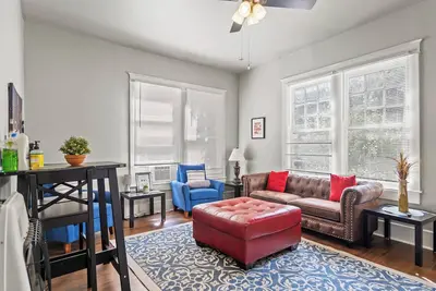 Image de Cute 2 Bed/1 Bath Retreat Near Baylor Hospital