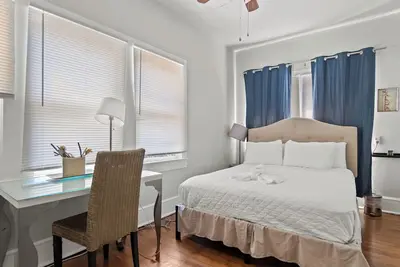 Image de Cozy 2 Bed/1 Bath Retreat Near Baylor Hospital