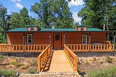 Image de Heartwood Hideaway- Charming cabin with Trails, Creek, and Starry Nights