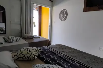 Image de Triple suite with air conditioning, Tv and minibar