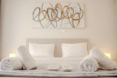 Image de Arfaras Home