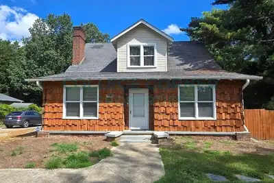 Image de Nearby Wfu 4-bedroom house in charming Winston-Salem with Ac