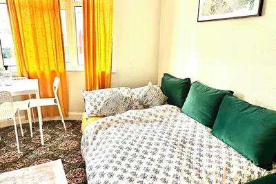 Image de Comfortable 2-Bedroom Home in Coventry – Ideal for Short Stays