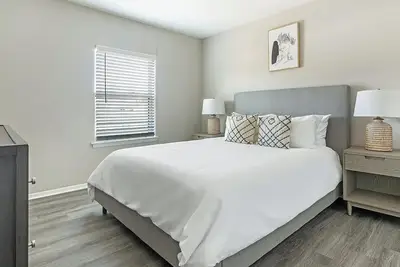 Image de Landing | Stunning 2bd, Gym, Clubhouse