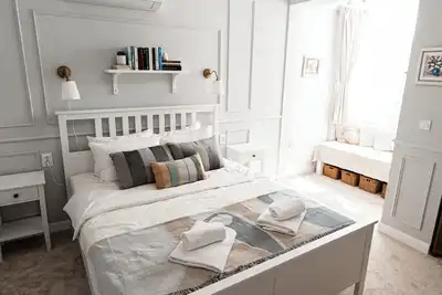 Image de Elegant & Cozy Family Flat \nFree Parking