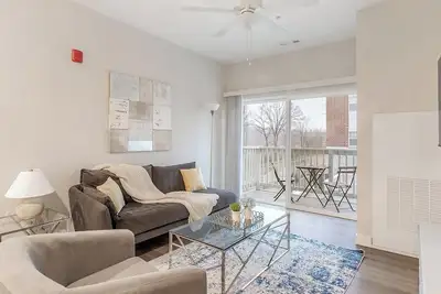 Image de Landing | Stylish 2bd, Gym, Clubhouse