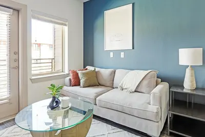 Image de Landing | Stunning 1bd, Pool, Gym